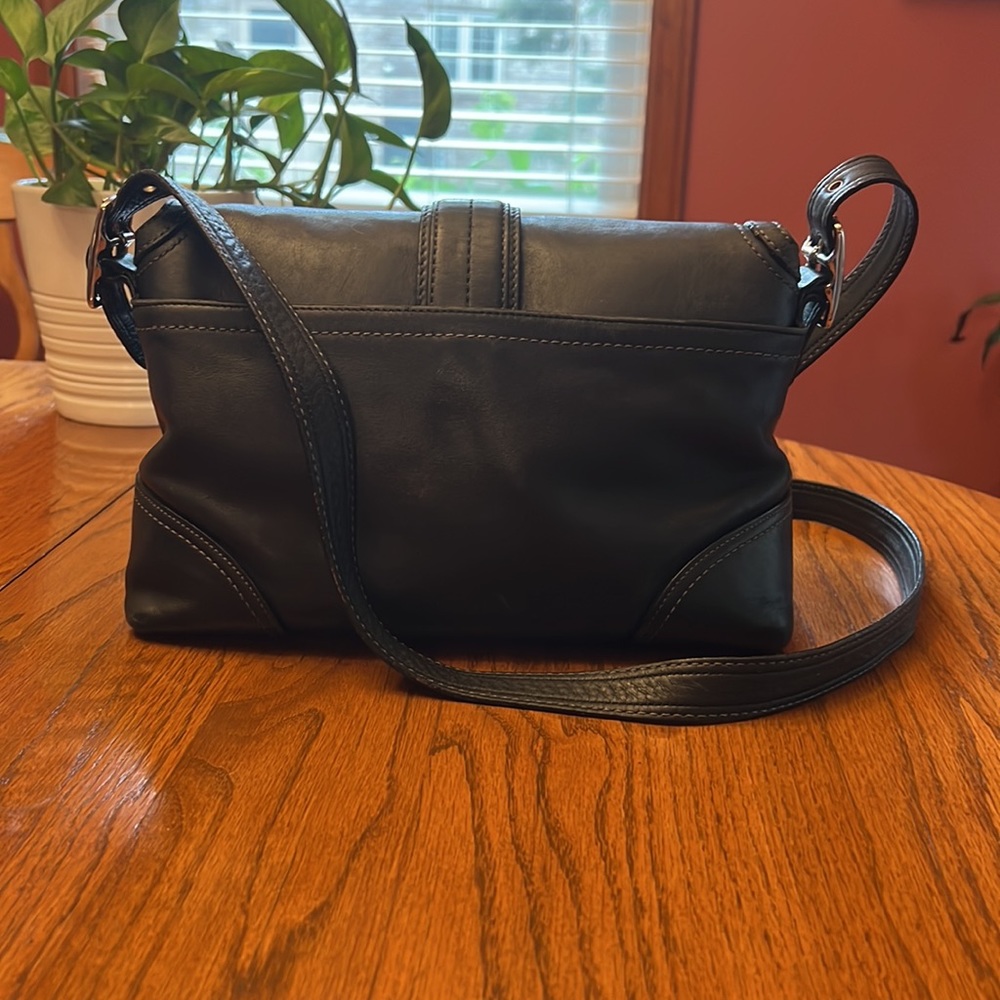 Coach Hampton Black Leather Bag - Picture 2 of 8